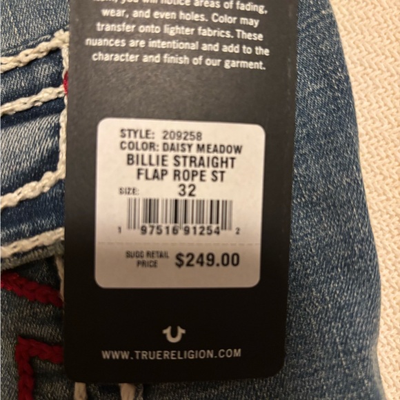 True Religion Women's Denim Jeans with Red Stitching - Picture 13 of 16